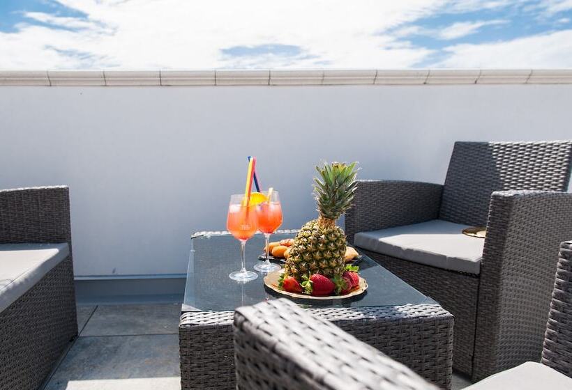 Casa Vacanze B&b Ucciali