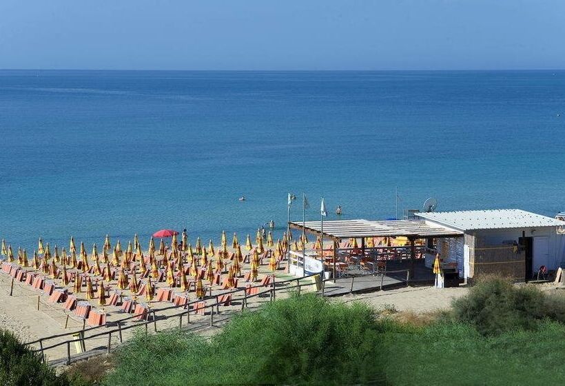 בית מלון כפרי Club Ravezzo