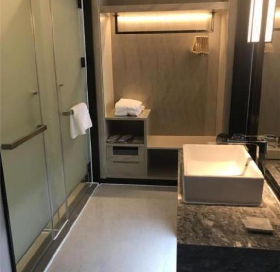 Echarm Hotel Nanning Qingxiu Mountain