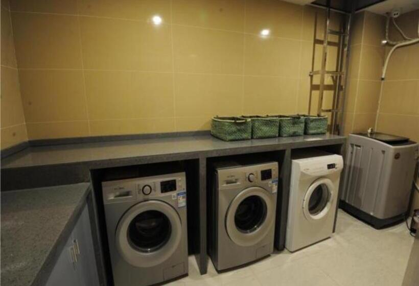 Echarm Hotel Nanning Qingxiu Mountain