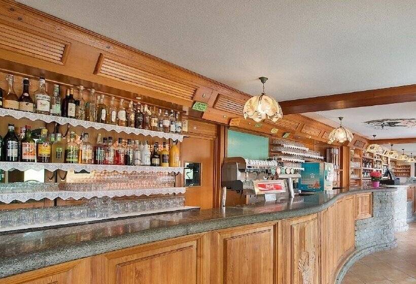 בית מלון כפרי Gallo Cedrone