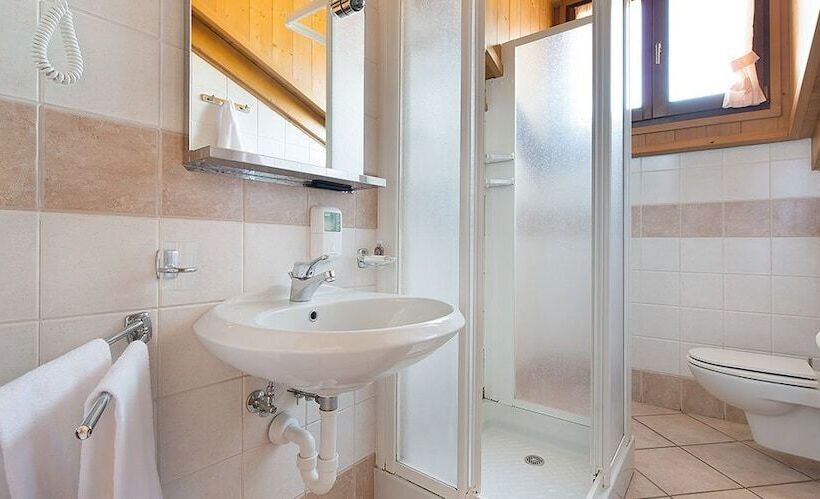 בית מלון כפרי Gallo Cedrone