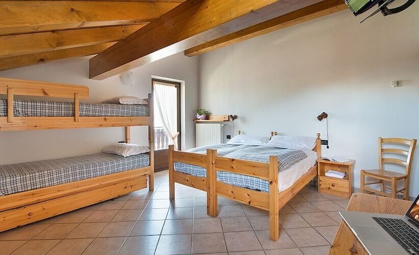 בית מלון כפרי Gallo Cedrone