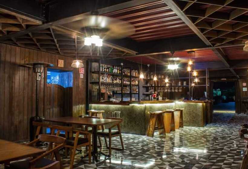 ホテル Ojo Azul Resort