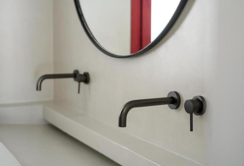 فندق Potnia Theron Suites