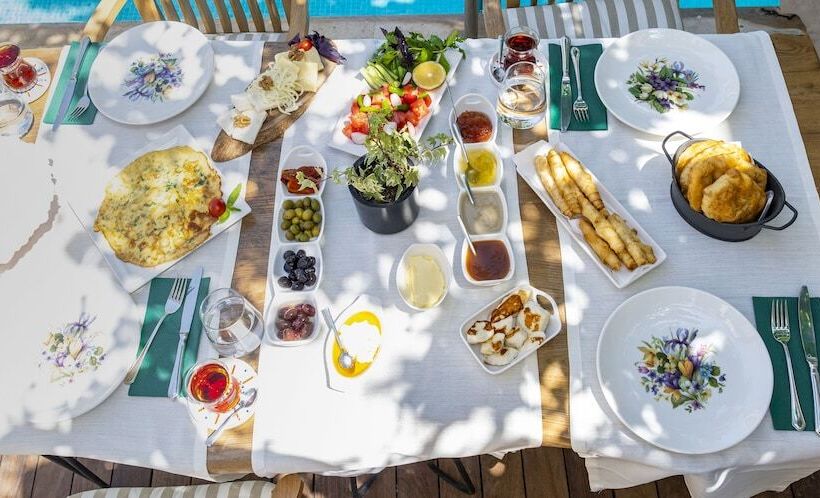 هتل Provence Mansion Alacati