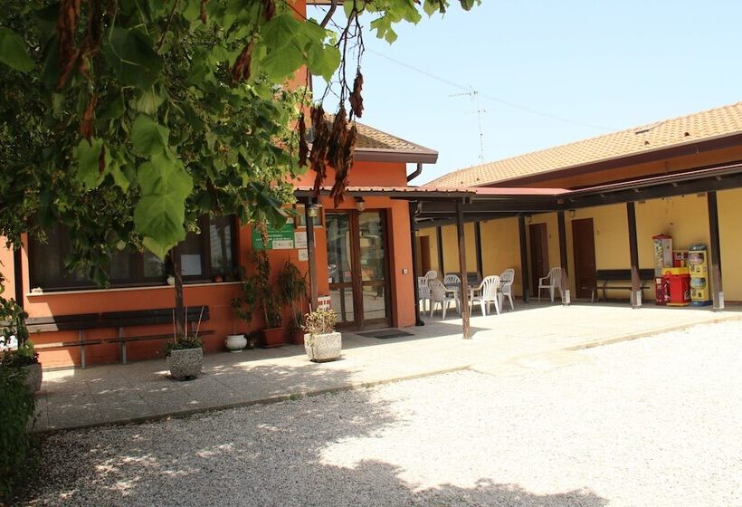 교외 호텔 Agriturismo La Fraterna
