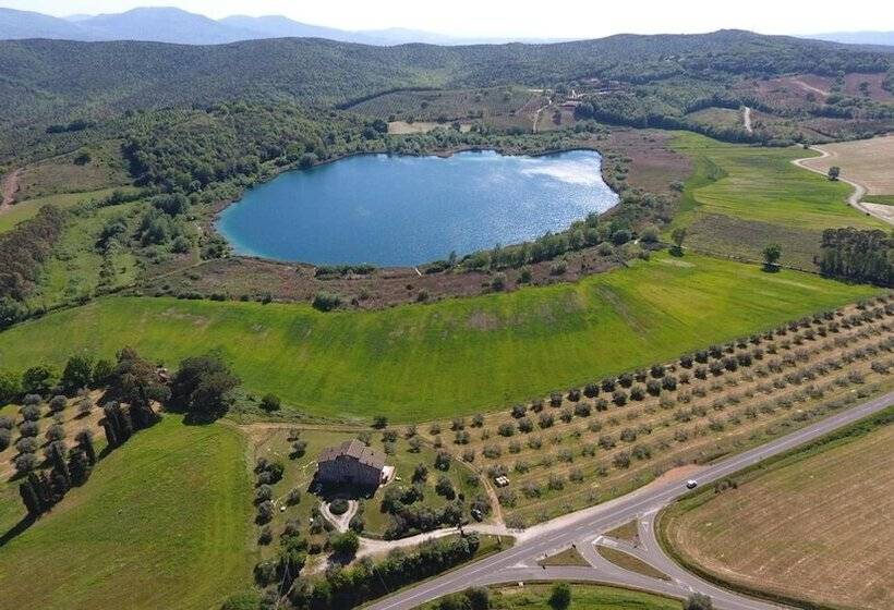 هتل روستایی Agriturismo Poggio Corbello