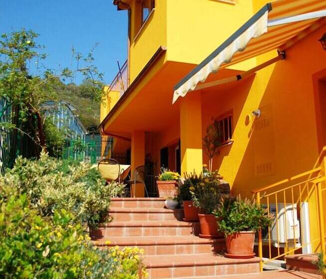 בית מלון כפרי Azienda Agrituristica Benza