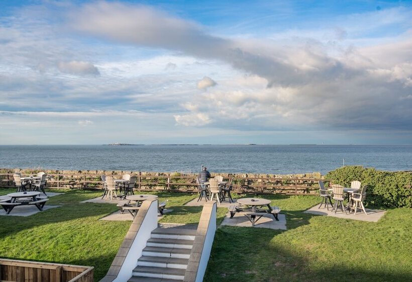 فندق The Bamburgh Castle Inn   The Inn Collection Group