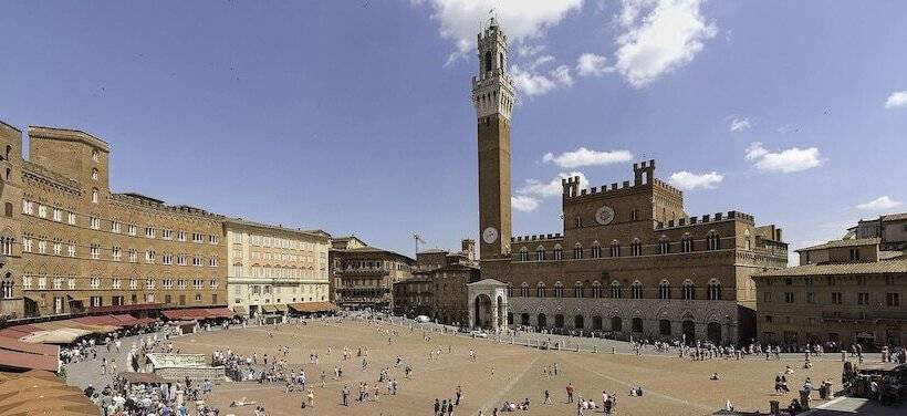 Отель Vada Village