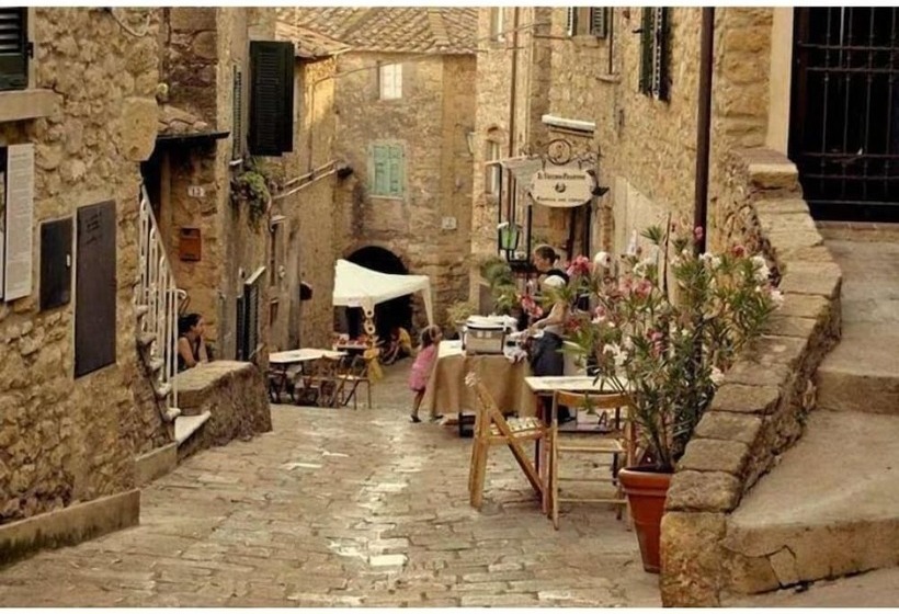 Отель Vada Village