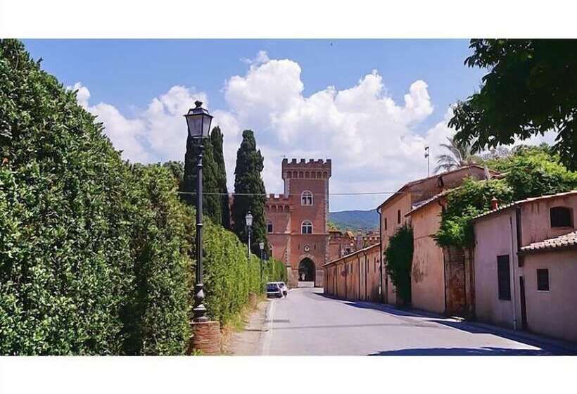 Отель Vada Village