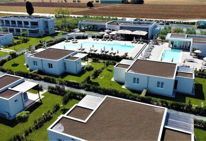 Отель Vada Village