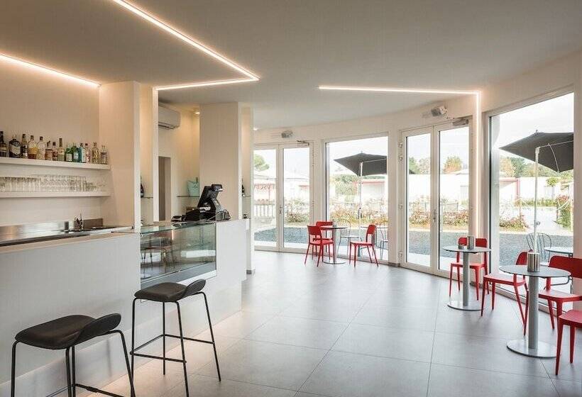 Отель Vada Village