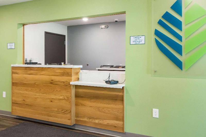 ホテル Woodspring Suites Lake Jackson