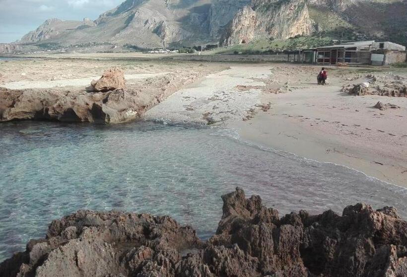 Mariposa Bed And Breakfast