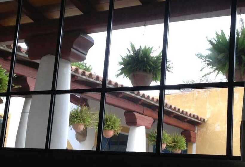 פנסיון Ca  La Somara