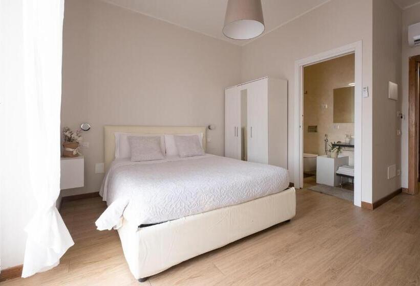 پانسیون Cute & Cozy Rooms Train Station