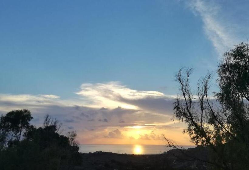 ペンション Dimora Fraula Guest House