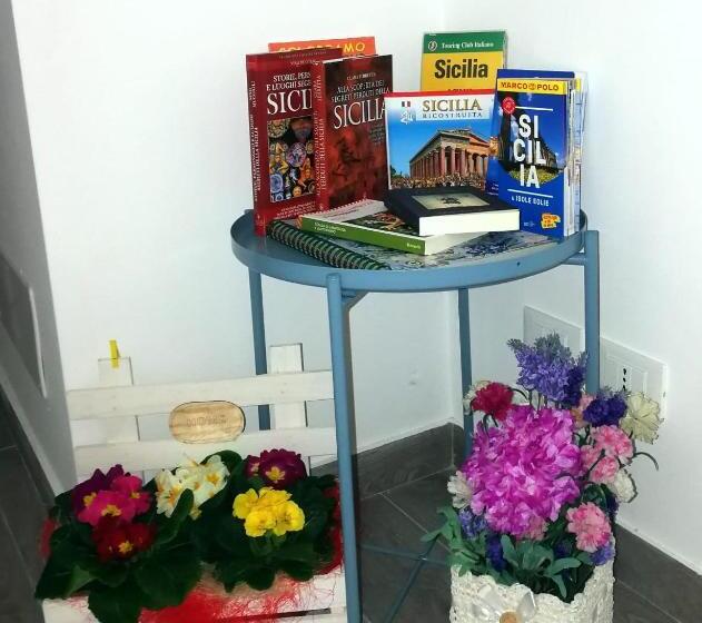 ペンション Dimora Fraula Guest House