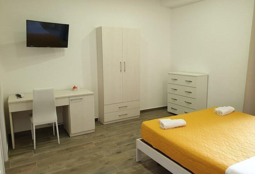 Пансион Giò Rooms