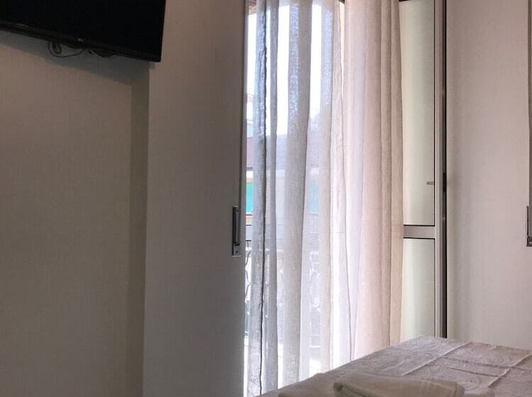 پانسیون Joy Rooms