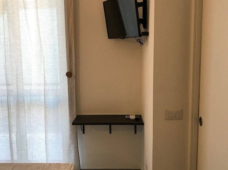 پانسیون Joy Rooms