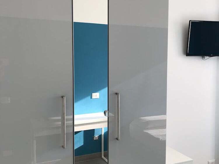 پانسیون Joy Rooms