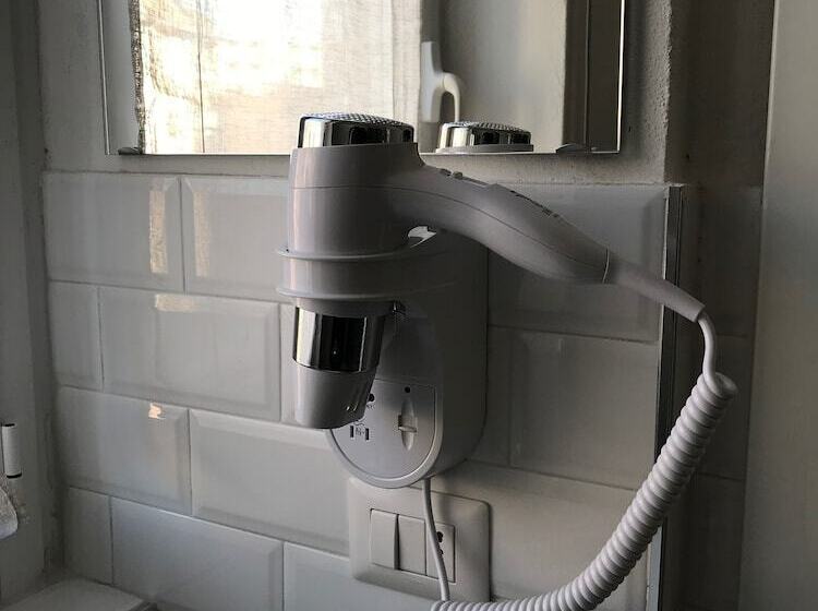 پانسیون Joy Rooms