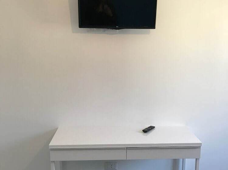 پانسیون Joy Rooms