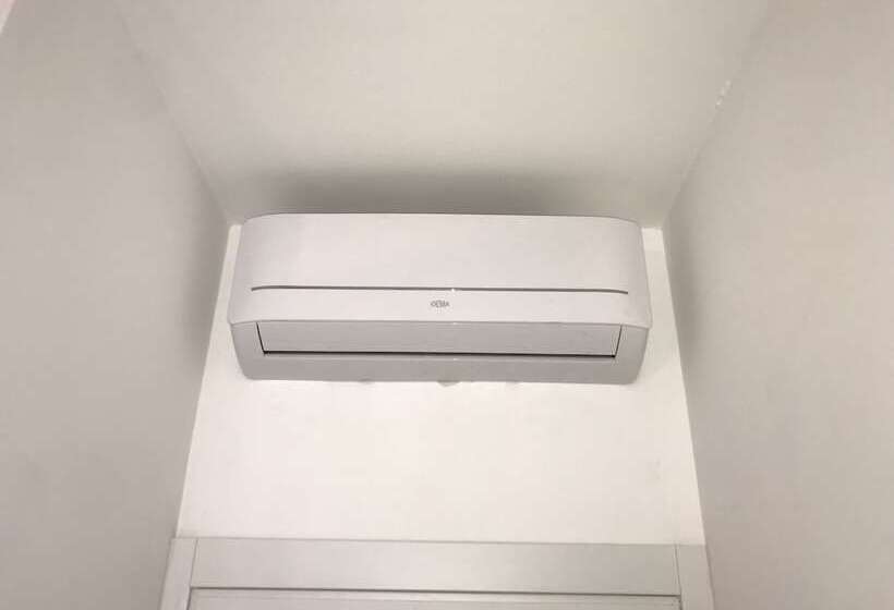 پانسیون Joy Rooms