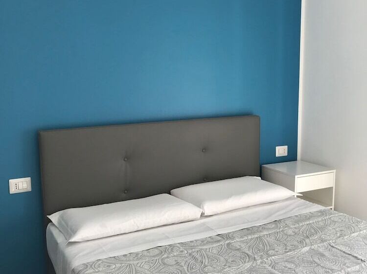 پانسیون Joy Rooms