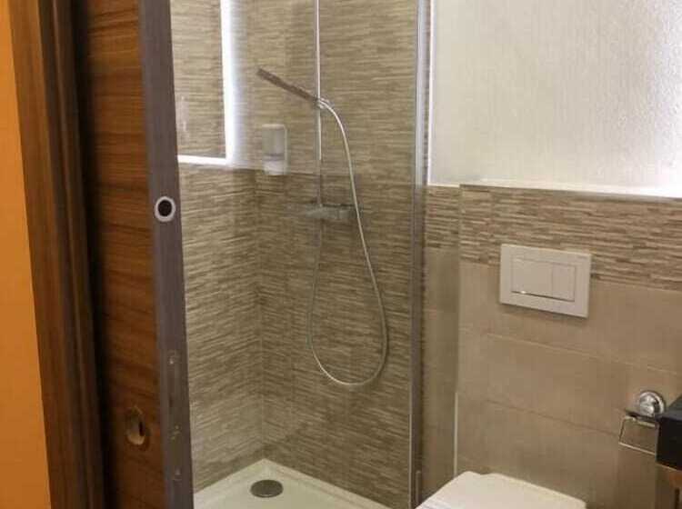 بنسيون Shardan Guest House