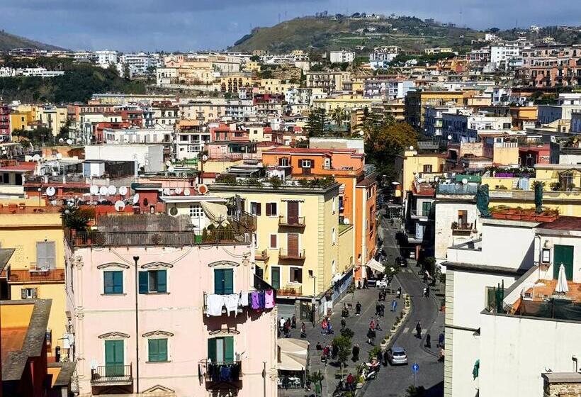 פנסיון Solfatara Suites B&b