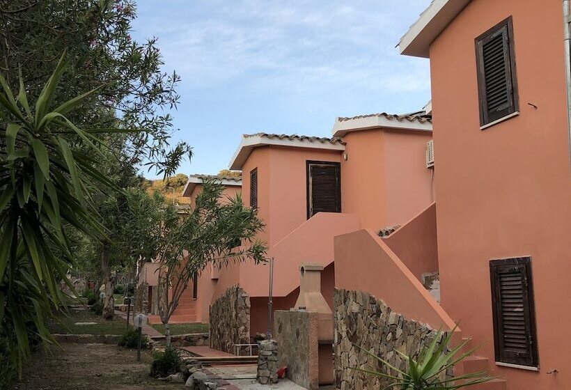 اقامتگاه Verdemare Sardegna Due Villette