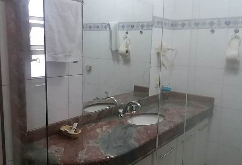 Abdon Flat