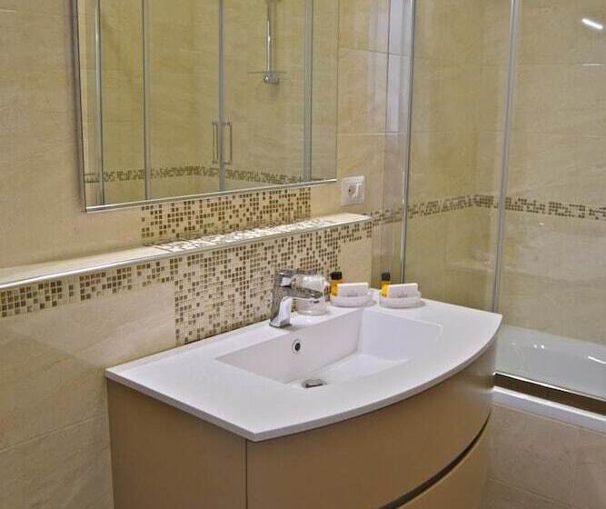 住宿加早餐  Civico 28