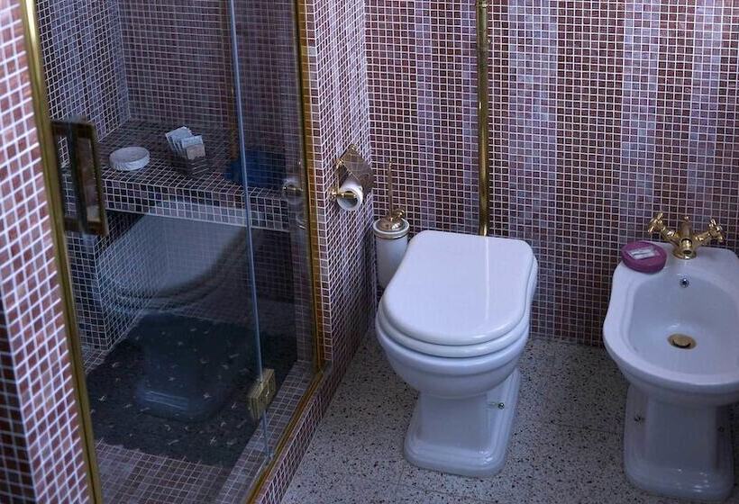 ベッドアンドブレックファースト La Locanda Francigena