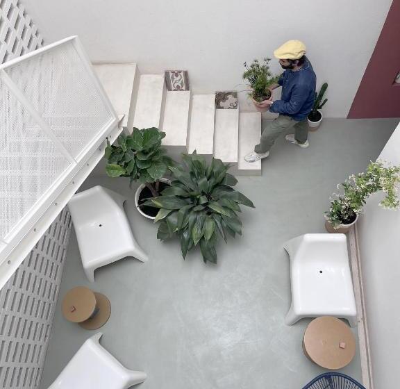 تختخواب و صبحانه Senia_rooms_design