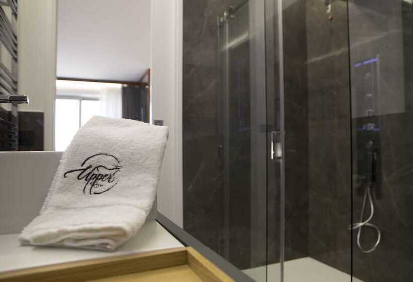 مبيت وإفطار Upper Rooms