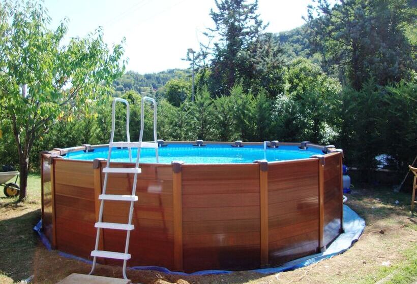 צימר Villa Coldimetino