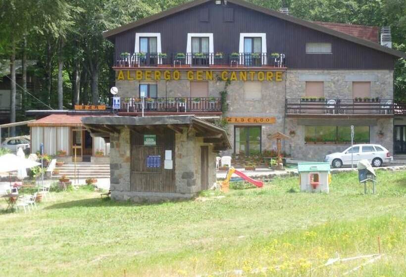 ホテル Albergo Generale Cantore