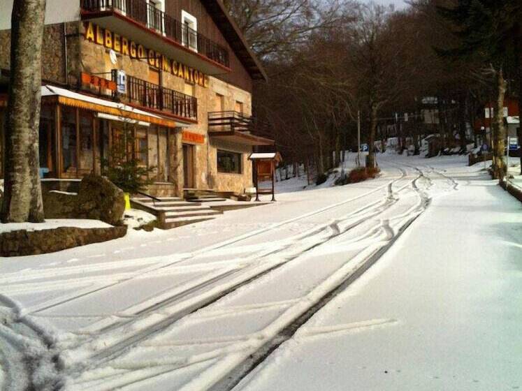 ホテル Albergo Generale Cantore