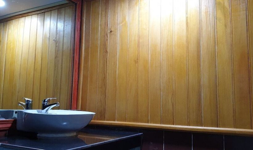 בית מלון כפרי Auberge Plain Of Jars   Phouphadeng