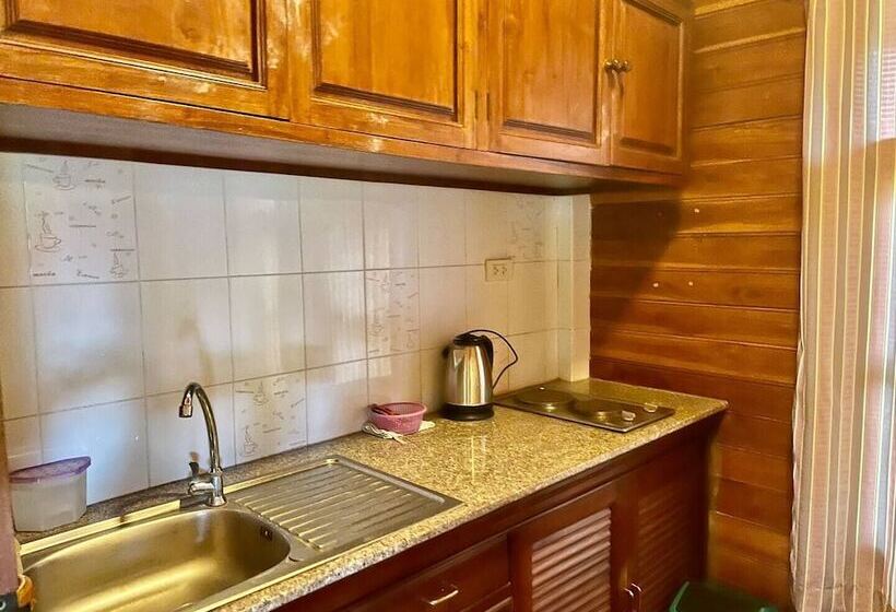 فندق Bang Saray Village Resort