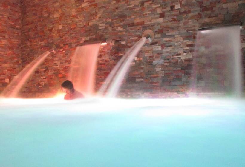 ホテル Con Encanto   Spa Kinédomus Bienestar