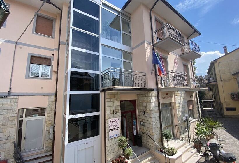 בית מלון כפרי Magda