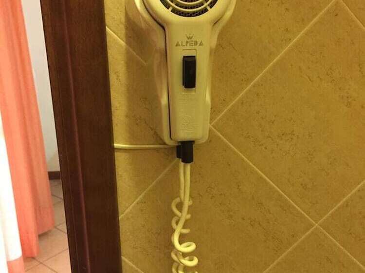 בית מלון כפרי Magda