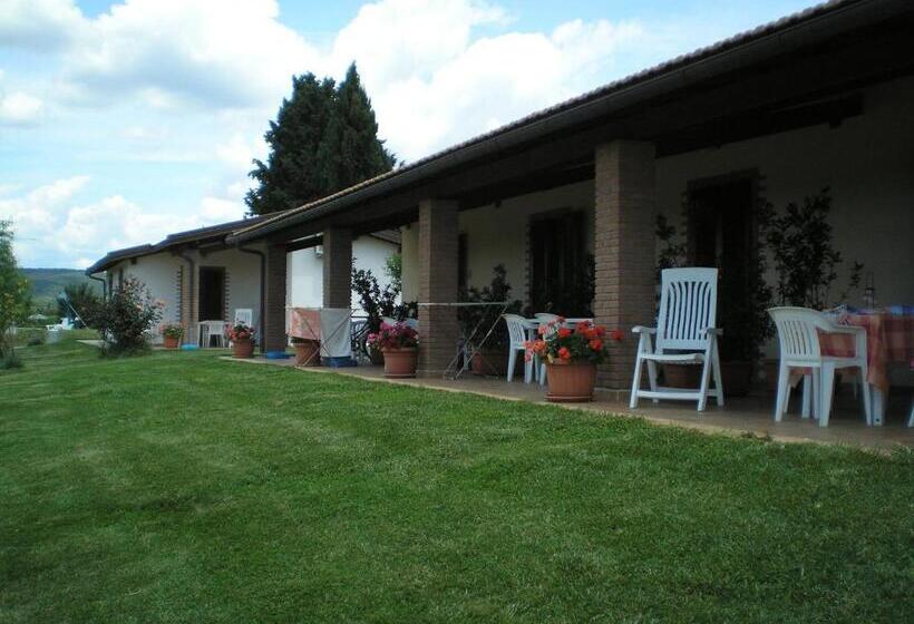 هتل روستایی Agriturismo Arcobaleno